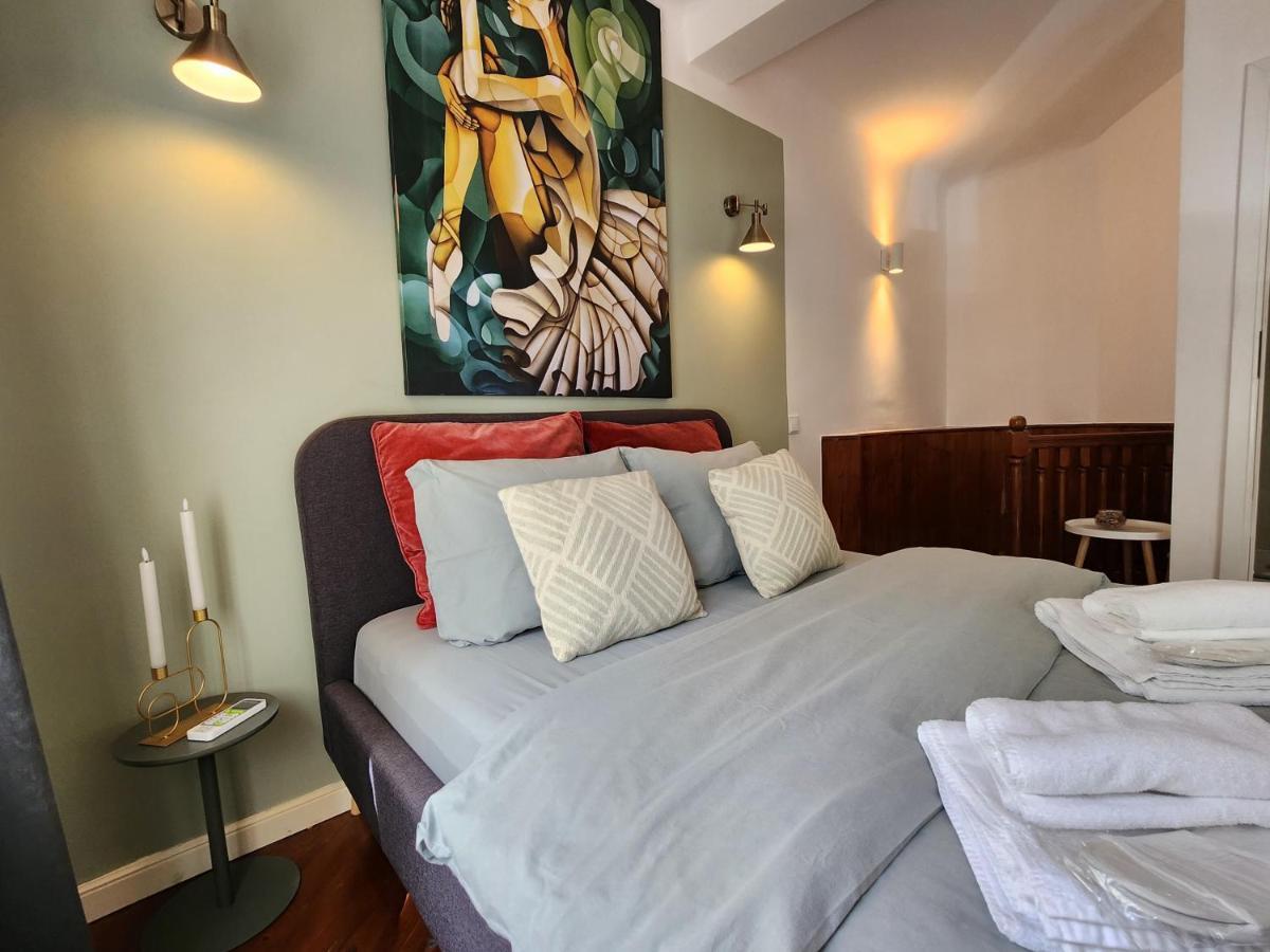 The-Point Lovely Studio In Center Of Bucureşti Ngoại thất bức ảnh